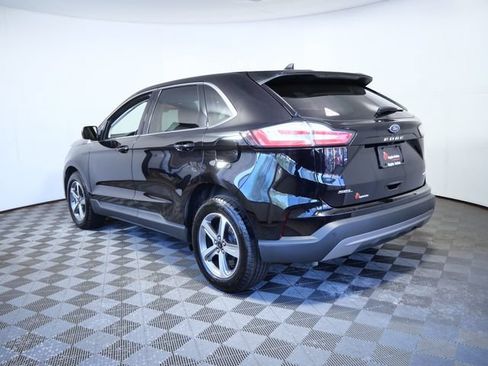 Used 2024 Ford Edge SEL w/ Convenience Package AWD/4WD image 6