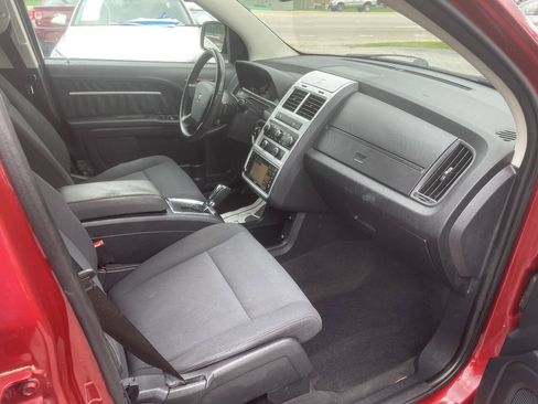 Used 2010 Dodge Journey SXT w/ Flexible Seating Group FWD image 26