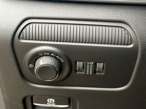 New 2026 Jeep Grand Wagoneer L Limited AWD/4WD image 43