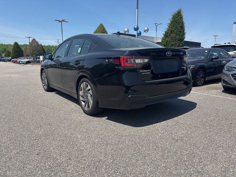 Used 2025 Subaru Legacy Limited image 3
