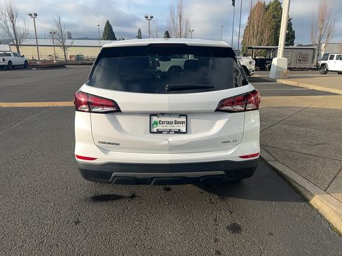 Used 2022 Chevrolet Equinox LT image 10