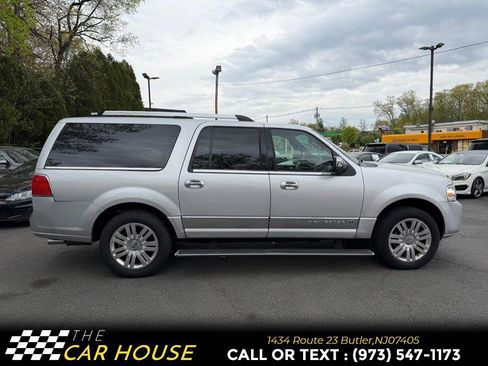 Used 2013 Lincoln Navigator L 4WD image 9