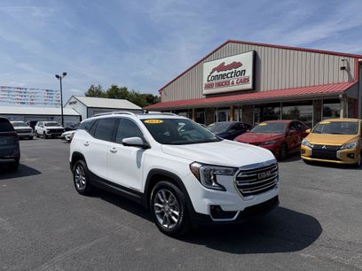 Used 2024 GMC Terrain SLT w/ Tech Package