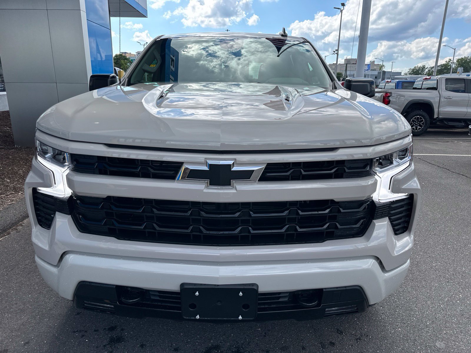 New 2026 Chevrolet Silverado 1500 RST w/ Convenience Package II AWD/4WD image 2