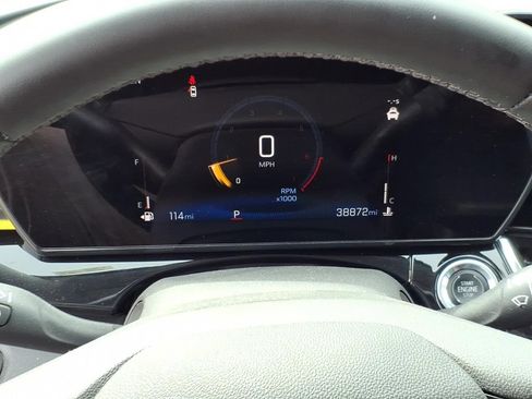 Used 2024 Chevrolet Trax ACTIV FWD image 20