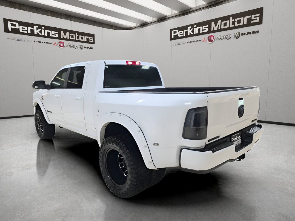 Used 2022 RAM 3500 Big Horn w/ Night Edition AWD/4WD image 2