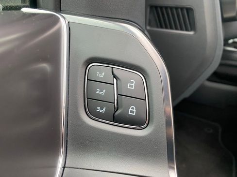 New 2026 Ford F250 Platinum image 14