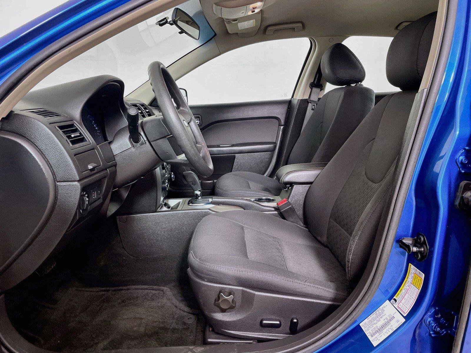 Used 2012 Ford Fusion SE FWD image 5