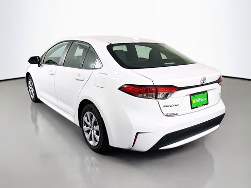 Used 2022 Toyota Corolla LE FWD image 7