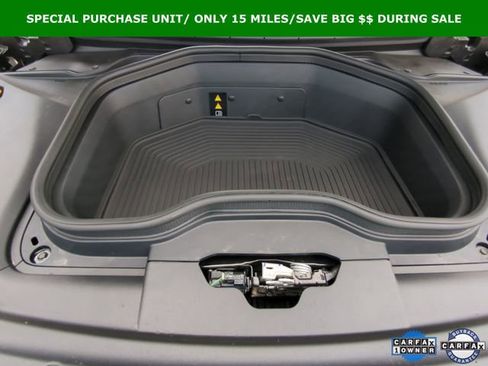 Used 2025 Jeep Wagoneer S Launch Edition image 32