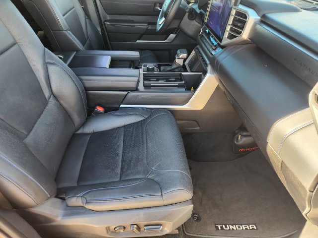 Used 2025 Toyota Tundra Platinum AWD/4WD image 15