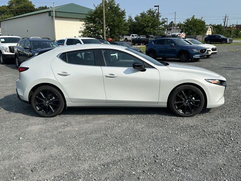 Used 2024 MAZDA MAZDA3 s FWD image 9