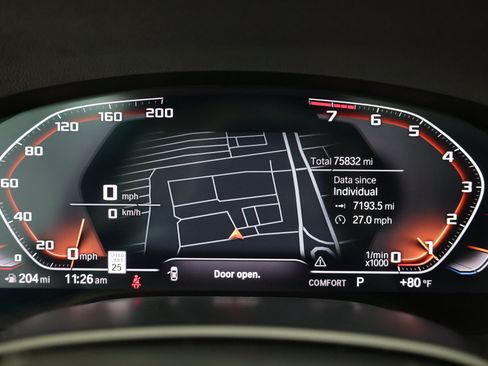 Used 2022 BMW 740i w/ Premium Package RWD image 25