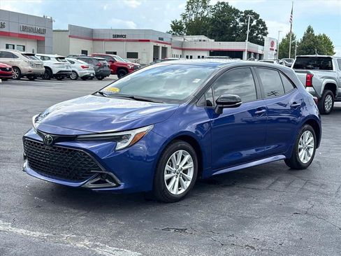 Used 2025 Toyota Corolla SE FWD image 26