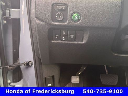 Certified 2025 Honda Ridgeline Sport image 28