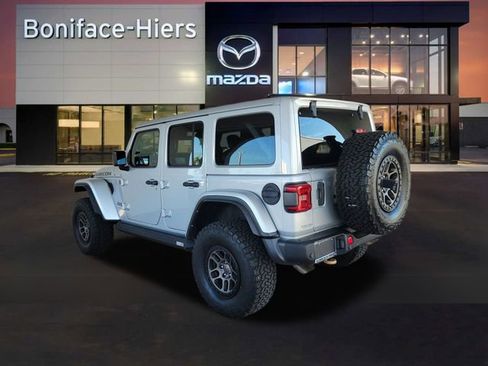 Used 2022 Jeep Wrangler Unlimited Rubicon w/ Xtreme Recon 35" Tire Package image 32
