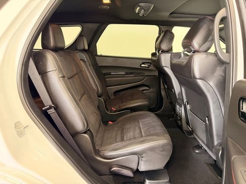 Used 2025 Dodge Durango GT AWD/4WD image 12