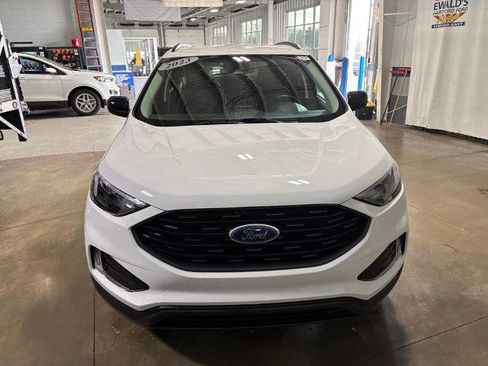 Certified 2023 Ford Edge SEL w/ Sport Appearance Package image 5