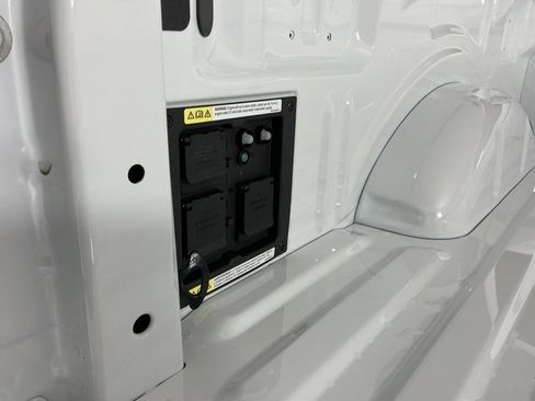 Used 2025 Ford F150 XL w/ Equipment Group 104A Hybrid image 7