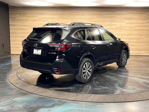 Used 2021 Subaru Outback Premium image 27