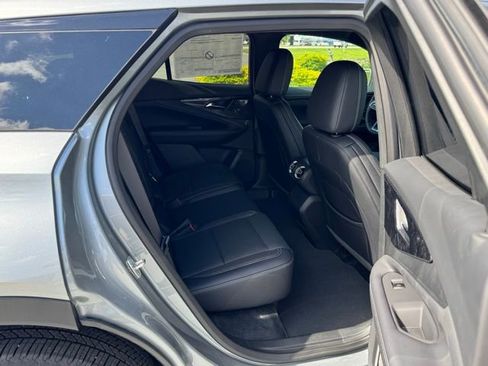 New 2025 Chevrolet Blazer EV LT image 23