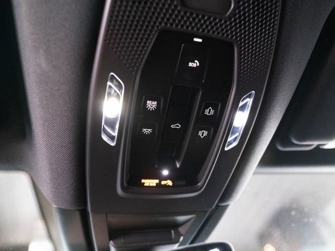Certified 2026 Porsche Cayenne AWD/4WD image 25