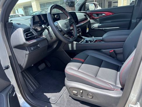 New 2026 Chevrolet Traverse RS FWD image 21