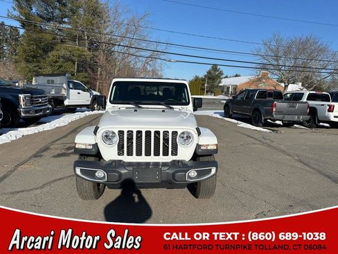 Used 2021 Jeep Gladiator Sport image 8
