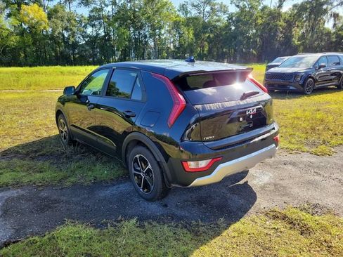 New 2026 Kia Niro LX FWD image 3