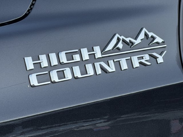 Certified 2022 Chevrolet Tahoe High Country AWD/4WD image 12