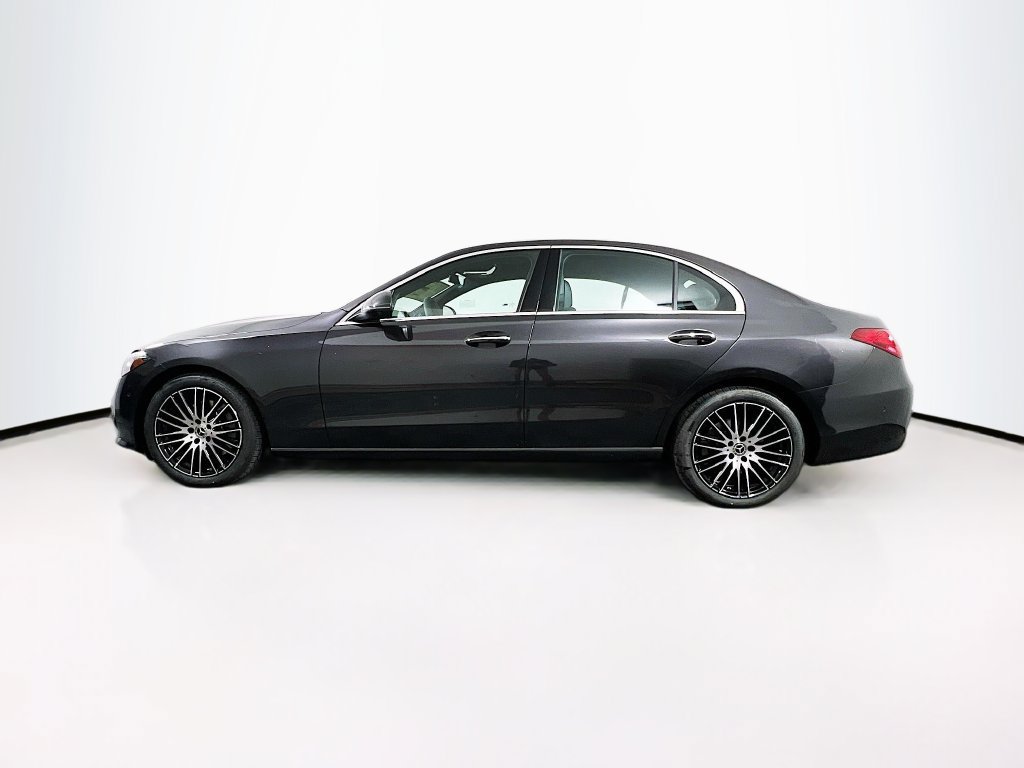 Used 2026 Mercedes-Benz C 300 4MATIC Sedan image 4