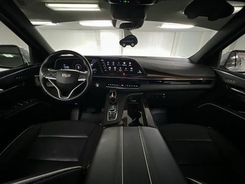 Certified 2023 Cadillac Escalade Premium Luxury AWD/4WD image 21