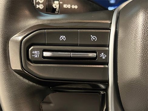 Used 2024 Chevrolet Colorado ZR2 w/ Technology Package image 20