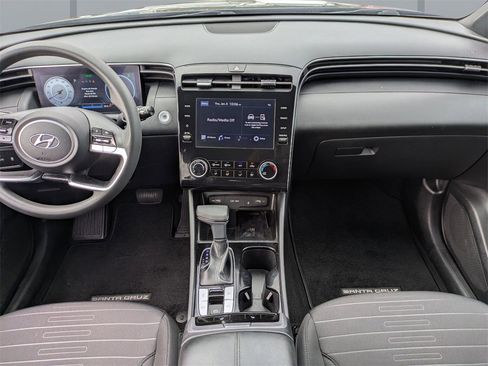 Used 2023 Hyundai Santa Cruz SEL w/ Activity Package image 14