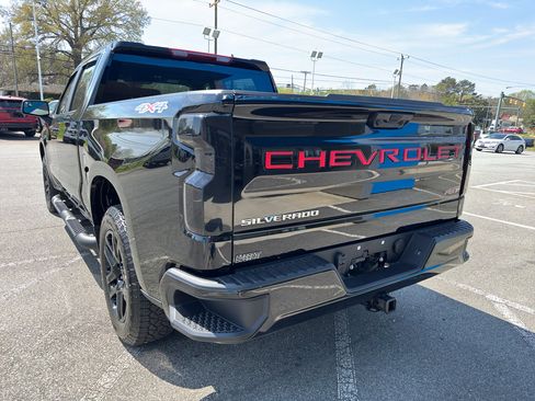 Used 2026 Chevrolet Silverado 1500 RST w/ RST Select Package image 4