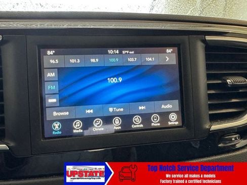Used 2019 Chrysler Pacifica Touring-L FWD image 12
