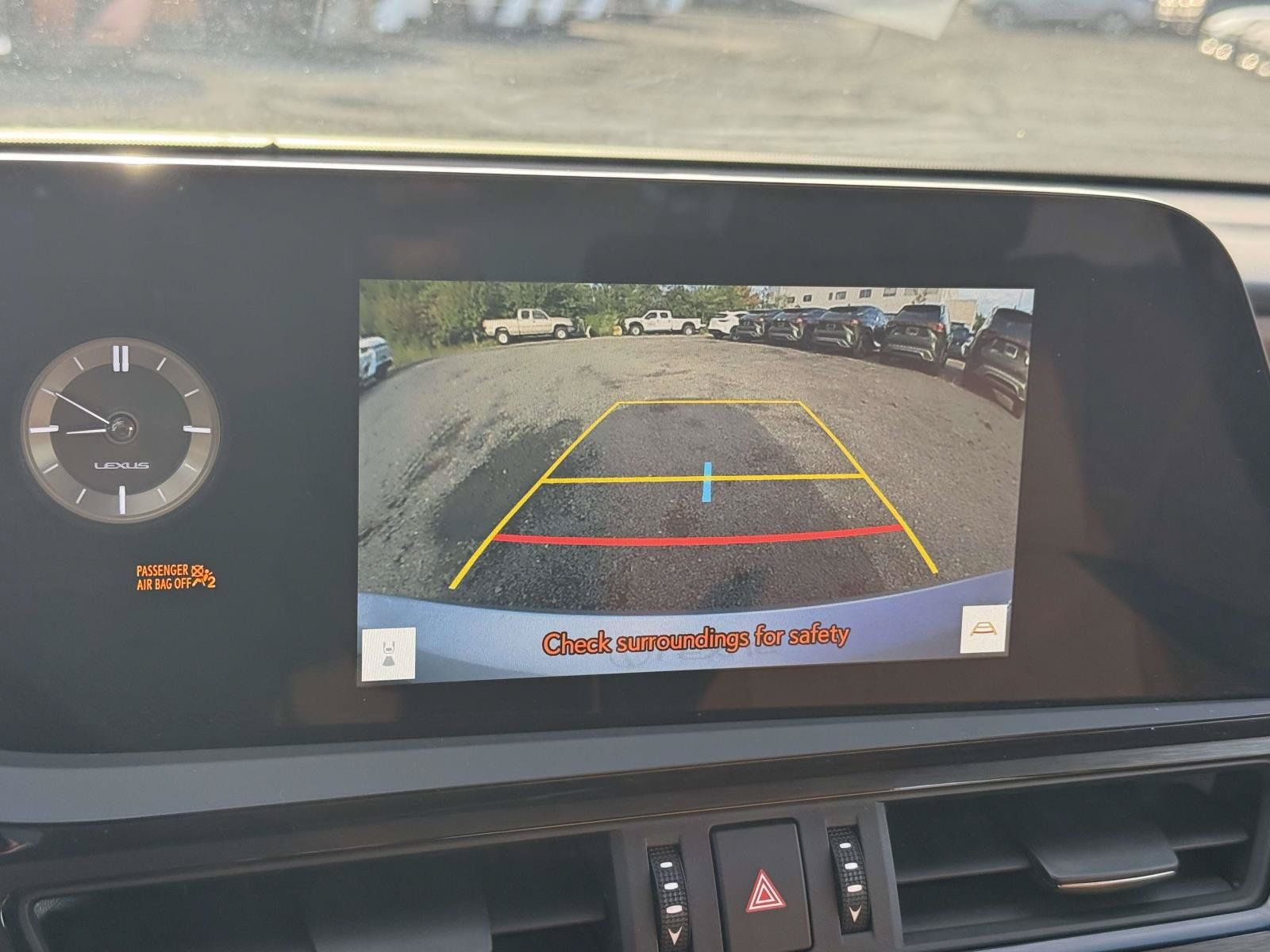 Used 2024 Lexus ES 350 w/ Premium Package FWD image 11
