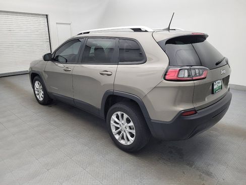 Used 2021 Jeep Cherokee Latitude image 3
