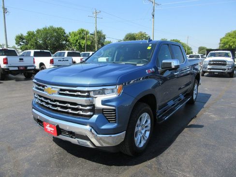 Certified 2024 Chevrolet Silverado 1500 LTZ AWD/4WD image 13