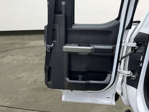 Used 2019 Ford F150 Raptor AWD/4WD image 17