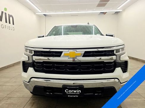 Used 2023 Chevrolet Silverado 1500 LT AWD/4WD image 7