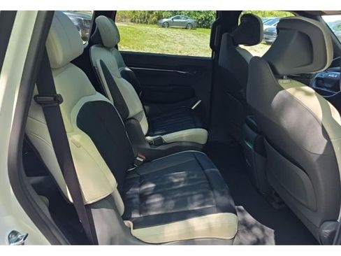 Used 2024 Kia EV9 GT-Line AWD/4WD image 6