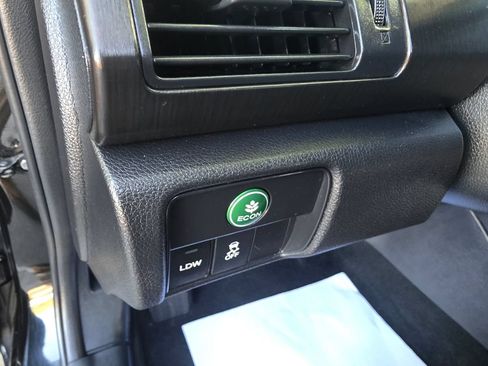 Used 2015 Honda Accord EX-L image 21