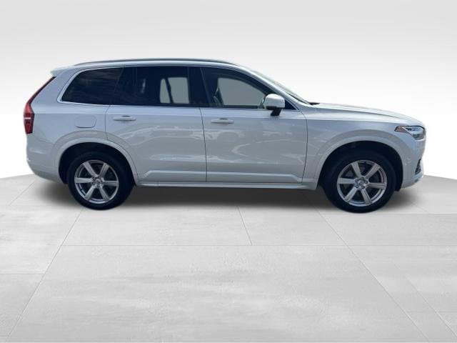 Used 2023 Volvo XC90 B5 Core w/ Protection Package Premier AWD/4WD image 2
