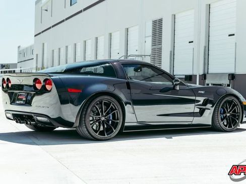 Used 2013 Chevrolet Corvette ZR1 w/ 3ZR Preferred Equipment Group RWD image 66