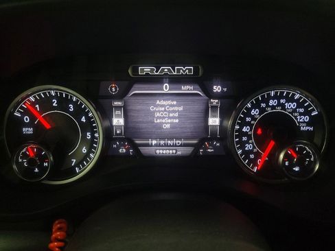 Used 2021 RAM 1500 Laramie RWD image 23
