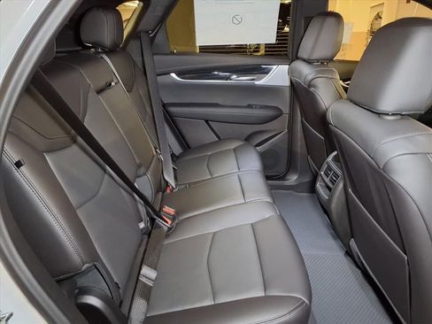 New 2026 Cadillac XT5 Premium Luxury image 7