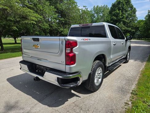 Used 2022 Chevrolet Silverado 1500 LT w/ Safety Package AWD/4WD image 6