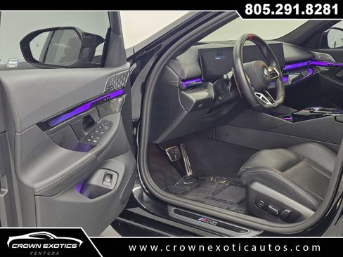Used 2025 BMW M5 w/ Executive Package AWD/4WD image 32