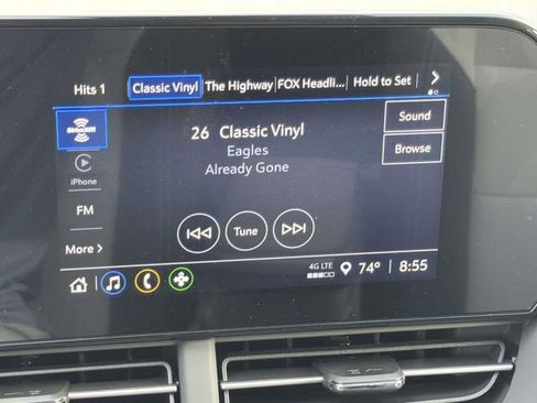 New 2026 Chevrolet Trax RS w/ Sunroof Package image 31